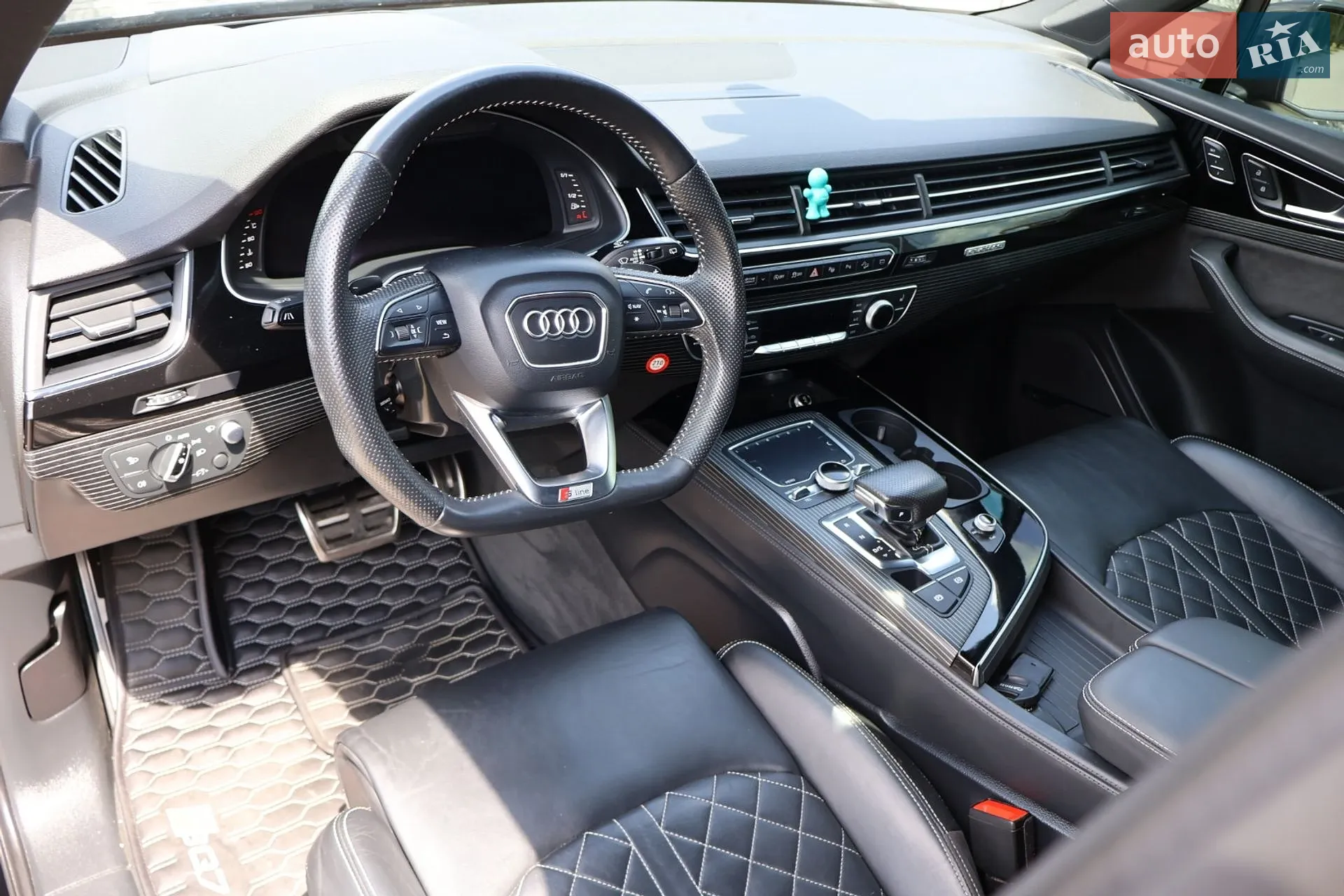 2017 Audi Q7 - мініатюра 26