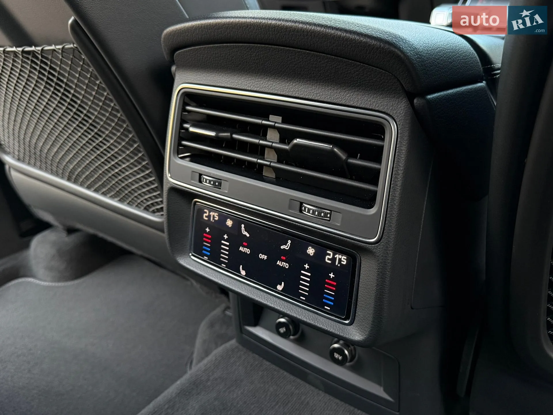 2020 Audi Q7 - мініатюра 88
