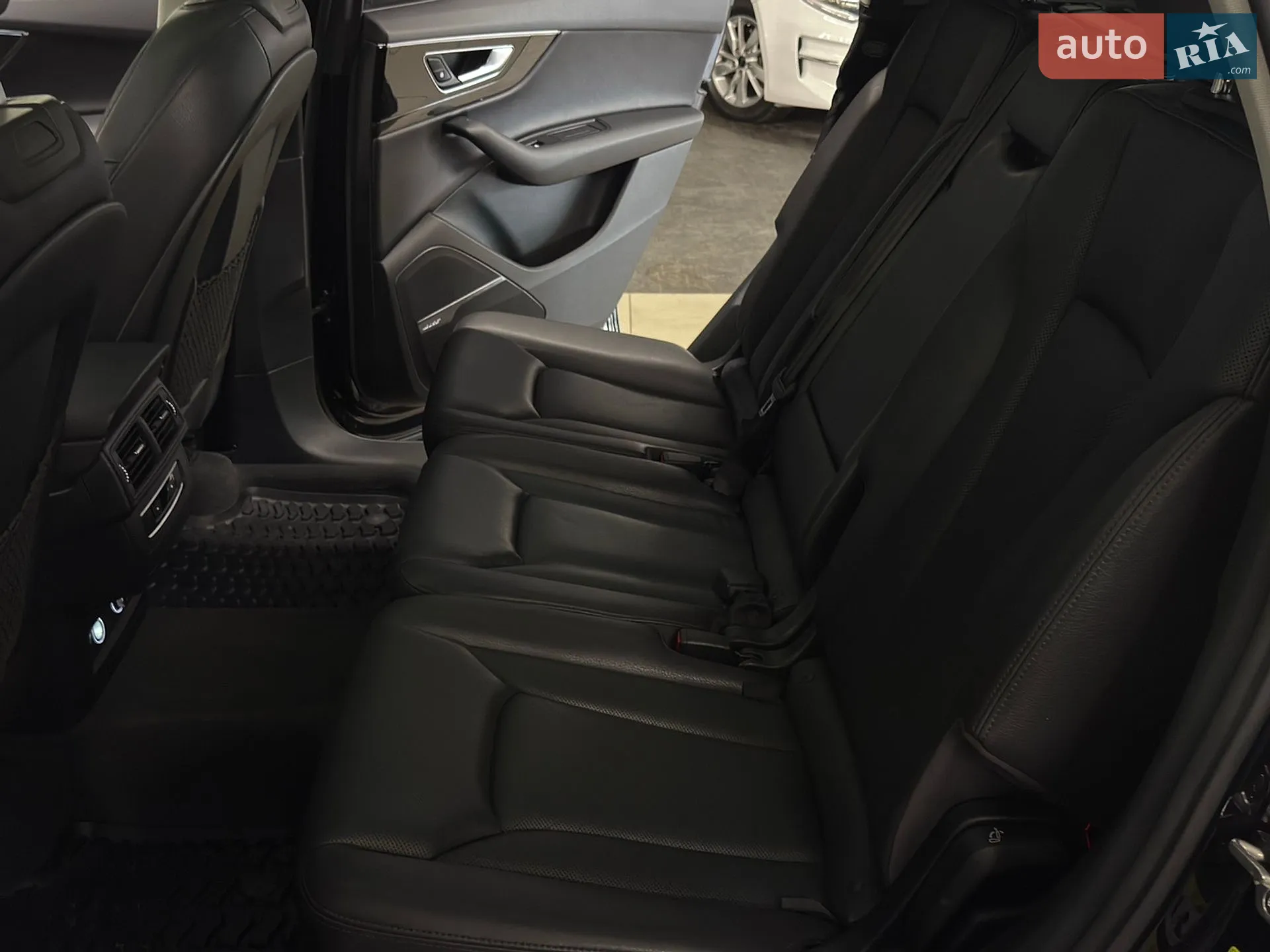 2017 Audi Q7 - мініатюра 19