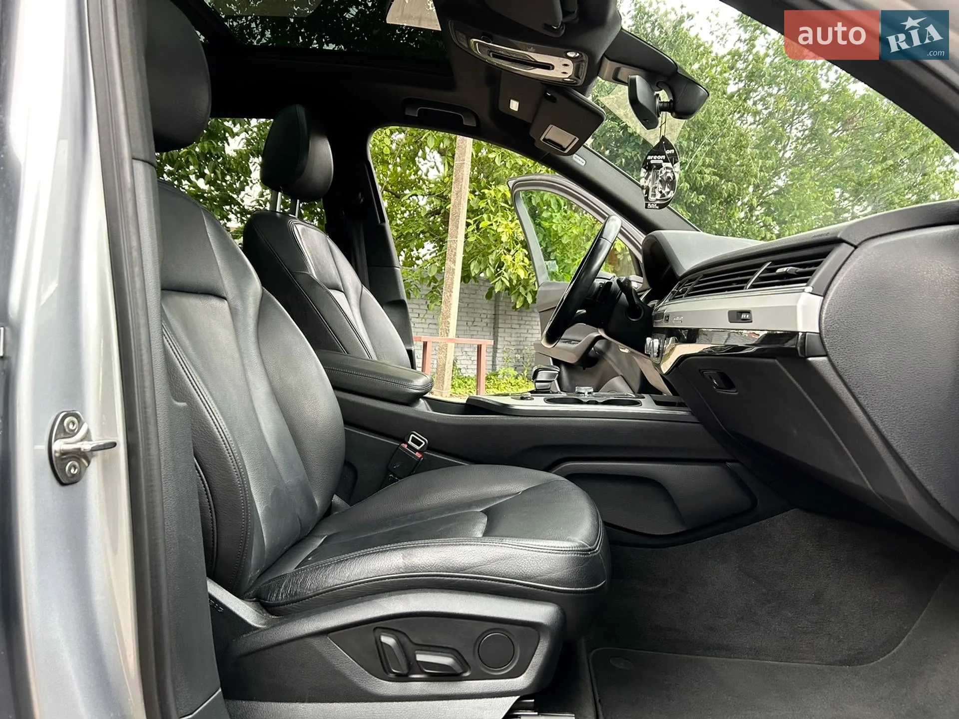 2019 Audi Q7 - мініатюра 14
