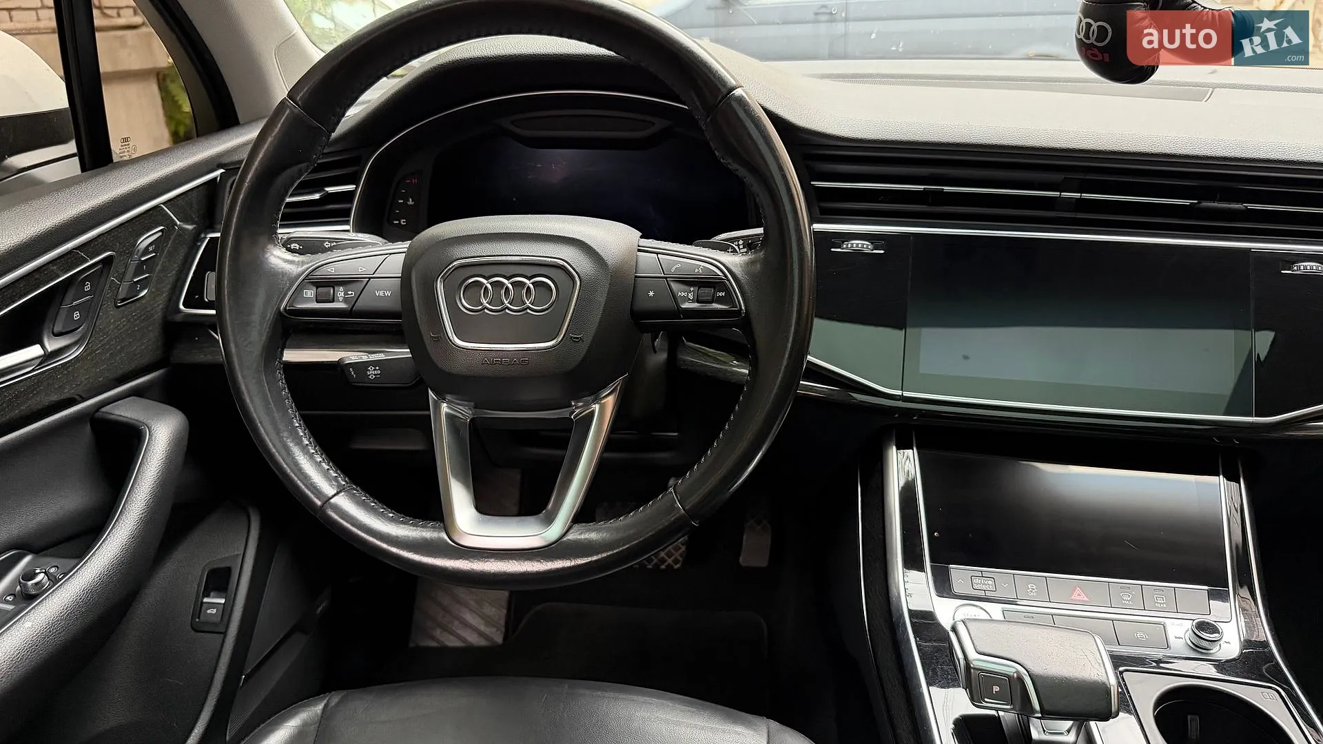 2019 Audi Q7 - мініатюра 28