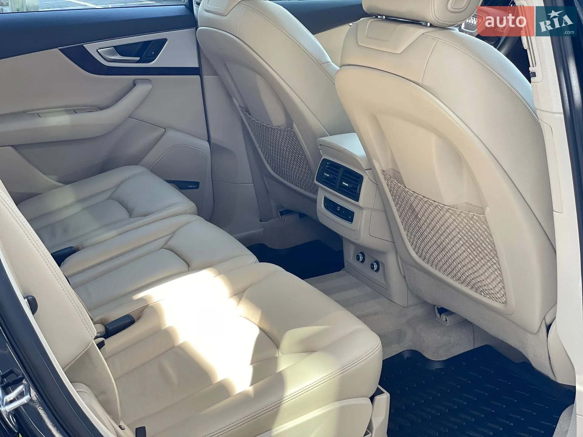 2018 Audi Q7 - мініатюра 23