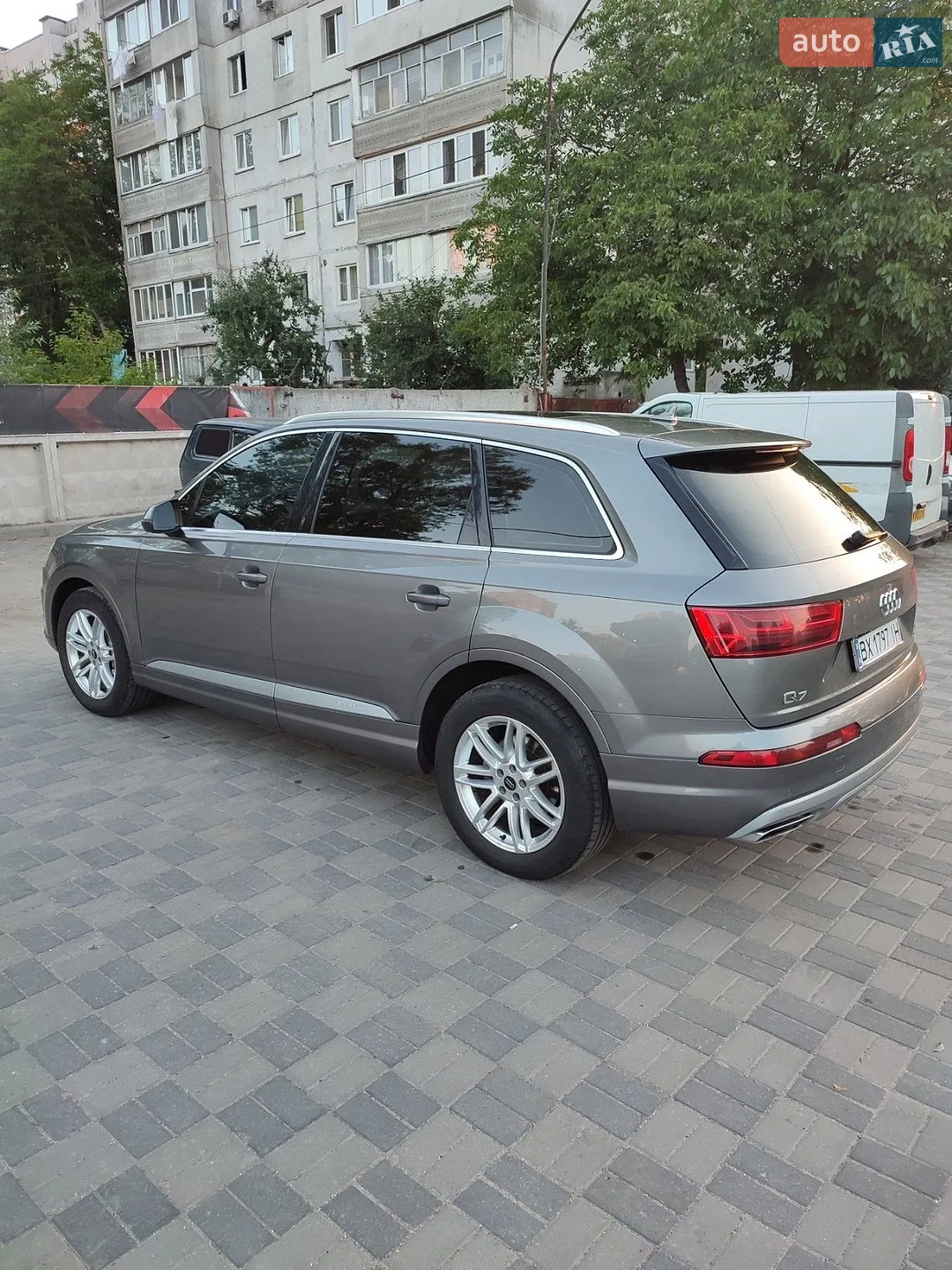 2016 Audi Q7 - мініатюра 2