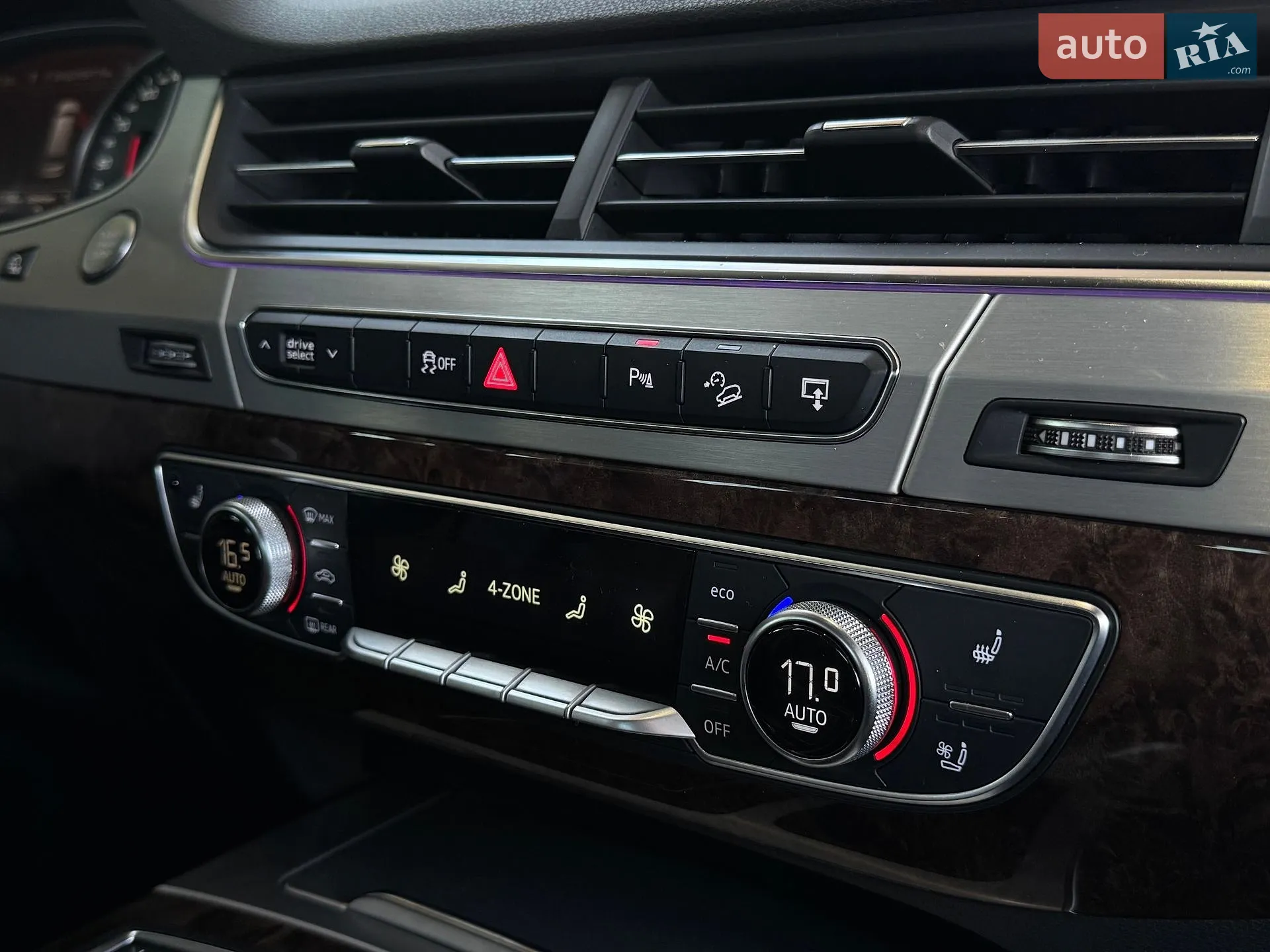 2015 Audi Q7 - мініатюра 88