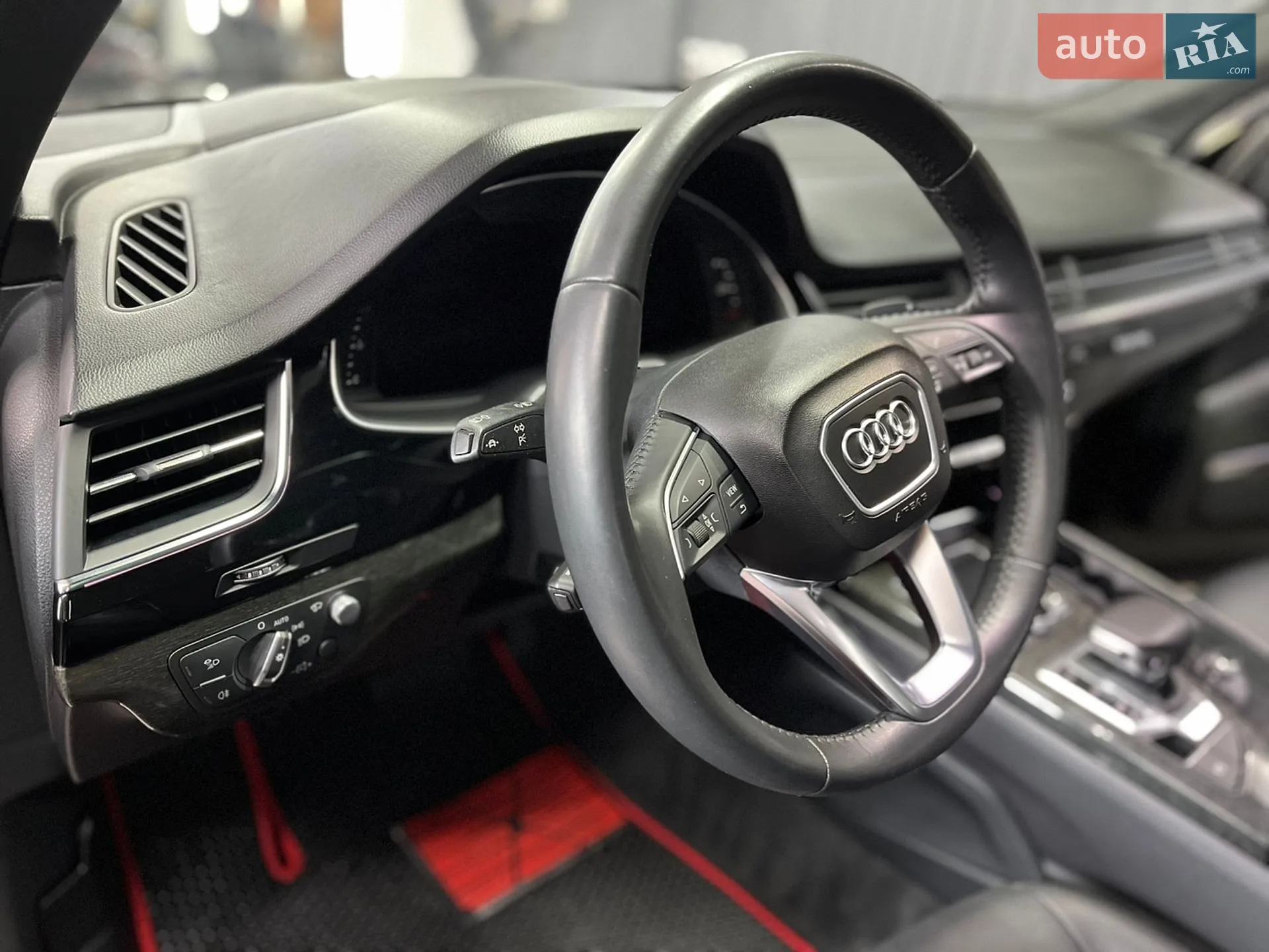 2018 Audi Q7 - мініатюра 17