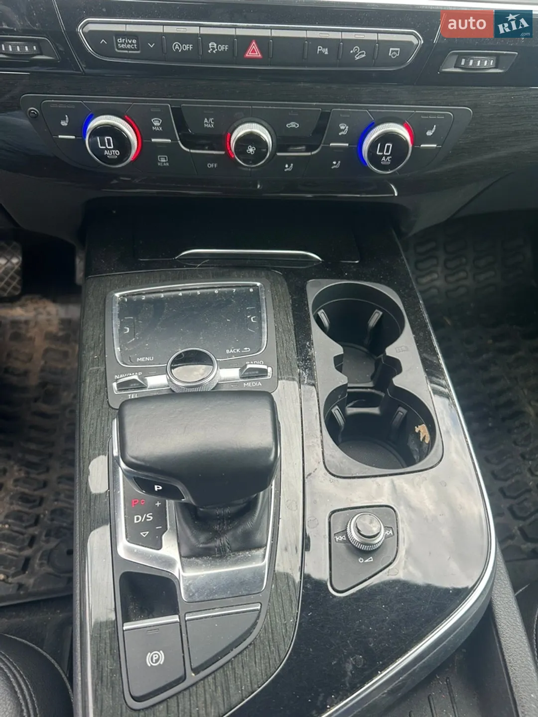 2017 Audi Q7 - мініатюра 12