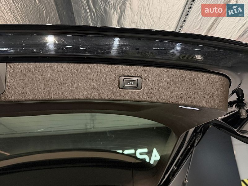 Внедорожник / Кроссовер Audi Q7 2016 в Одессе