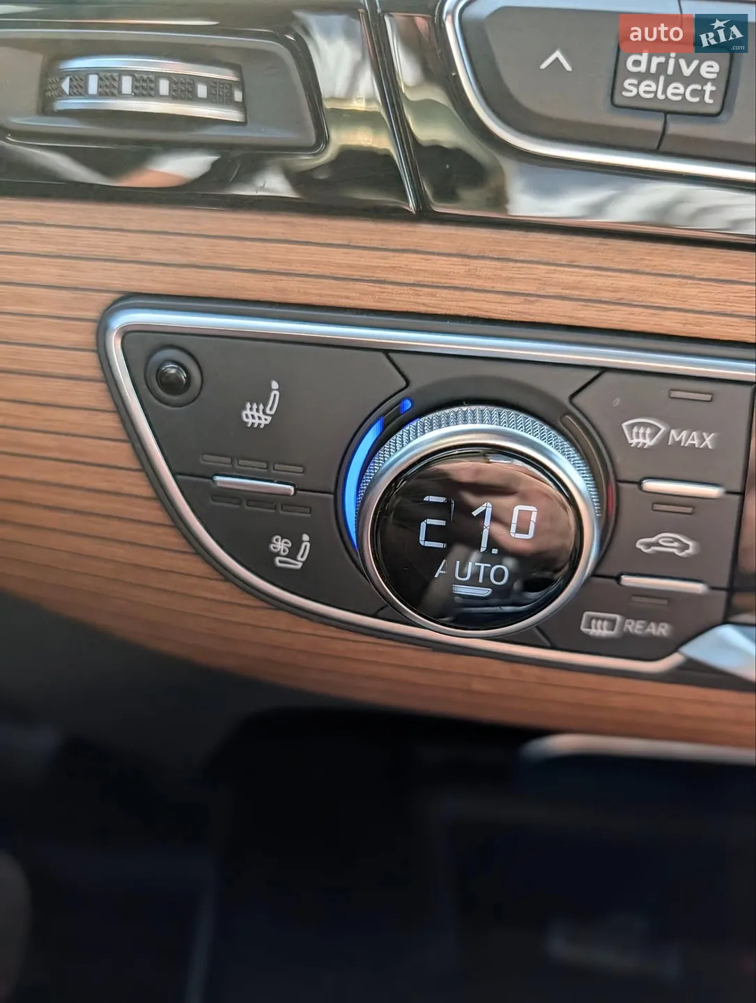 2016 Audi Q7 - мініатюра 14