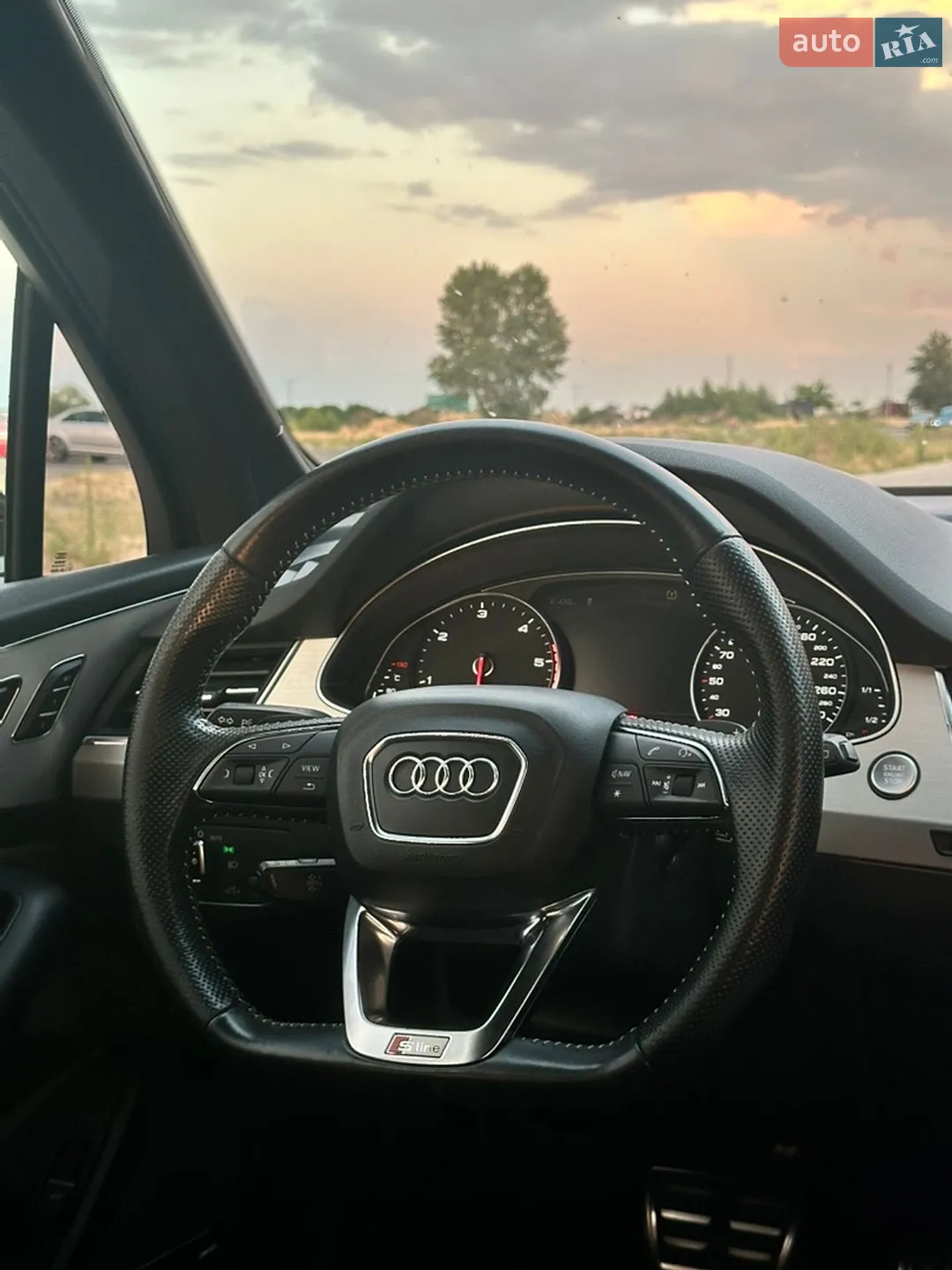 2017 Audi Q7 - мініатюра 13