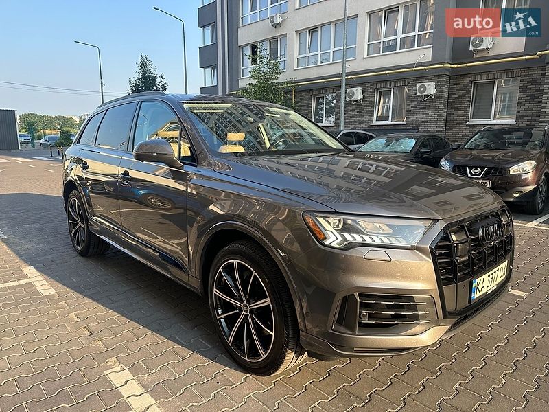 Внедорожник / Кроссовер Audi Q7 2023 в Киеве