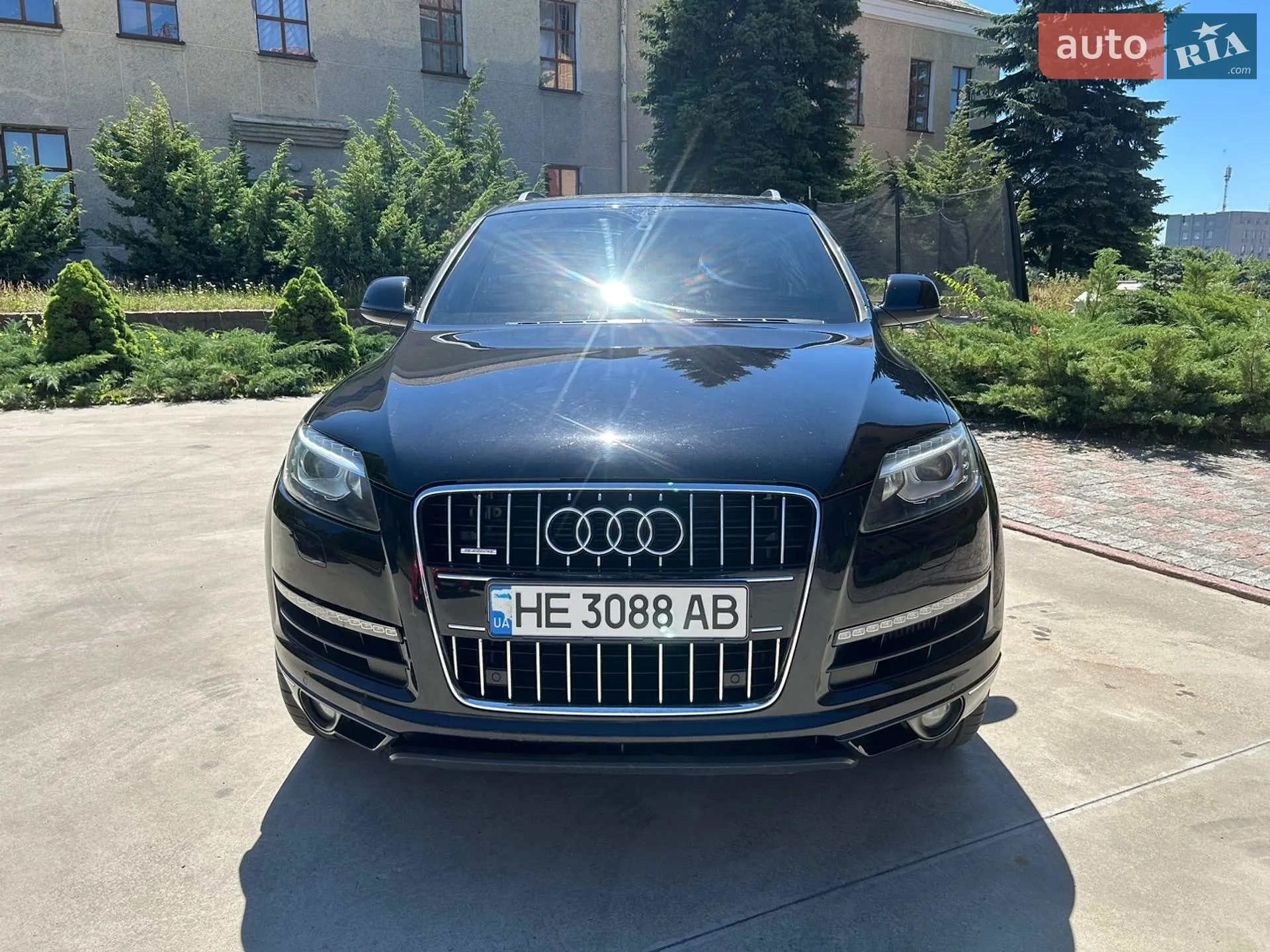 2010 Audi Q7 - мініатюра 9