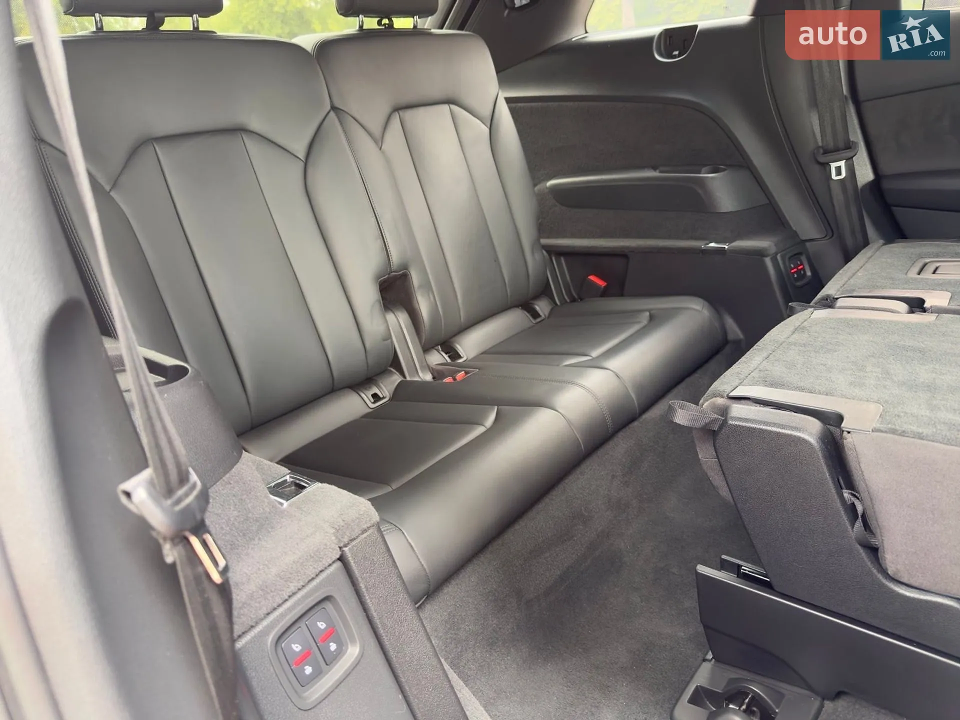 2020 Audi Q7 - мініатюра 10