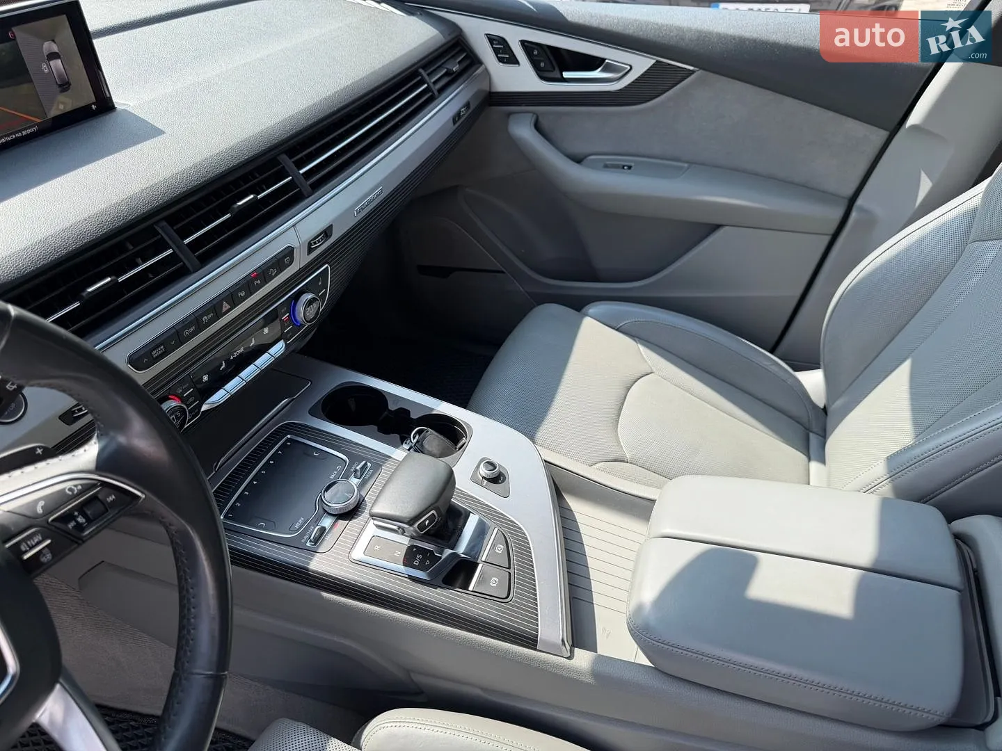 2017 Audi Q7 - мініатюра 12