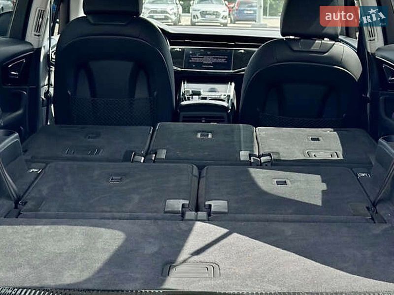 Позашляховик / Кросовер Audi Q7 2021 в Кривому Розі фото 10 Позашляховик / Кросовер Audi Q7 2021 в Кривому Розі