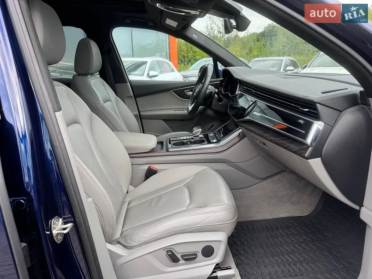 2020 Audi Q7 - мініатюра 11