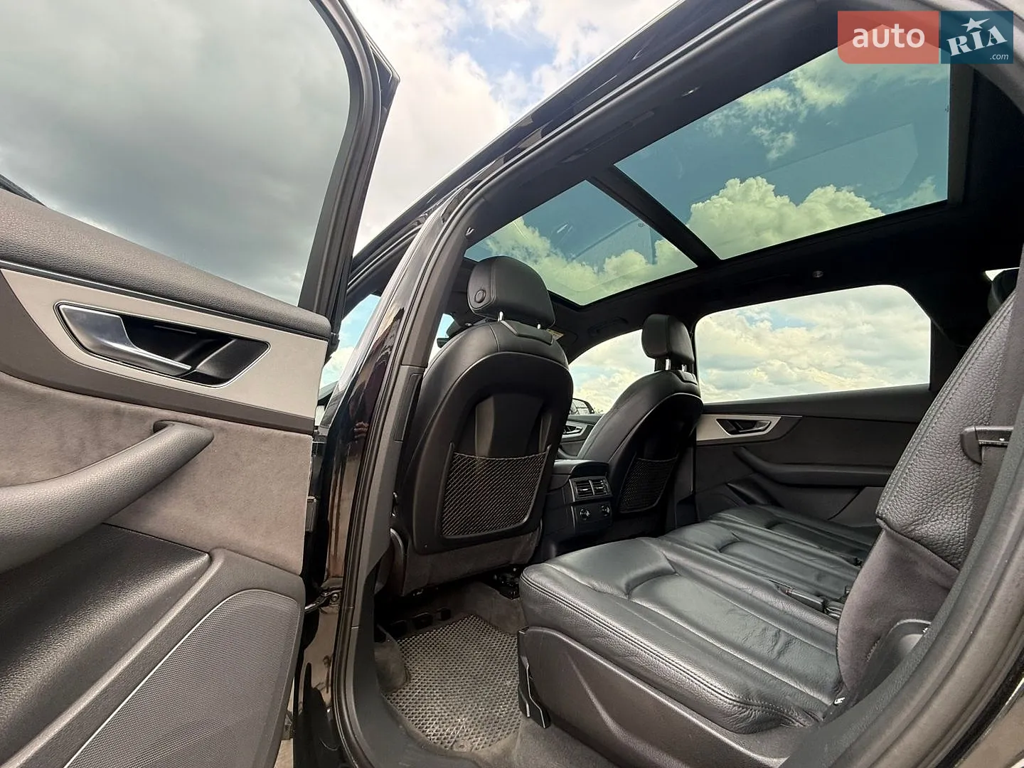 2015 Audi Q7 - мініатюра 23