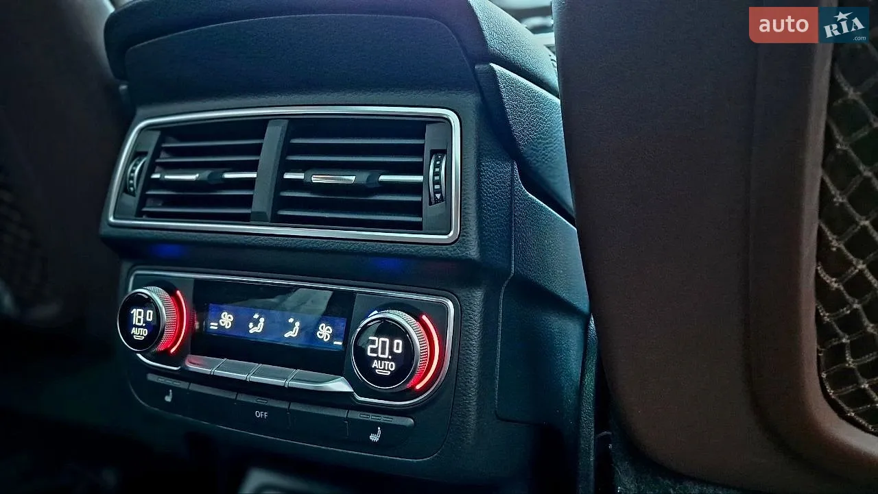 2016 Audi Q7 - мініатюра 4