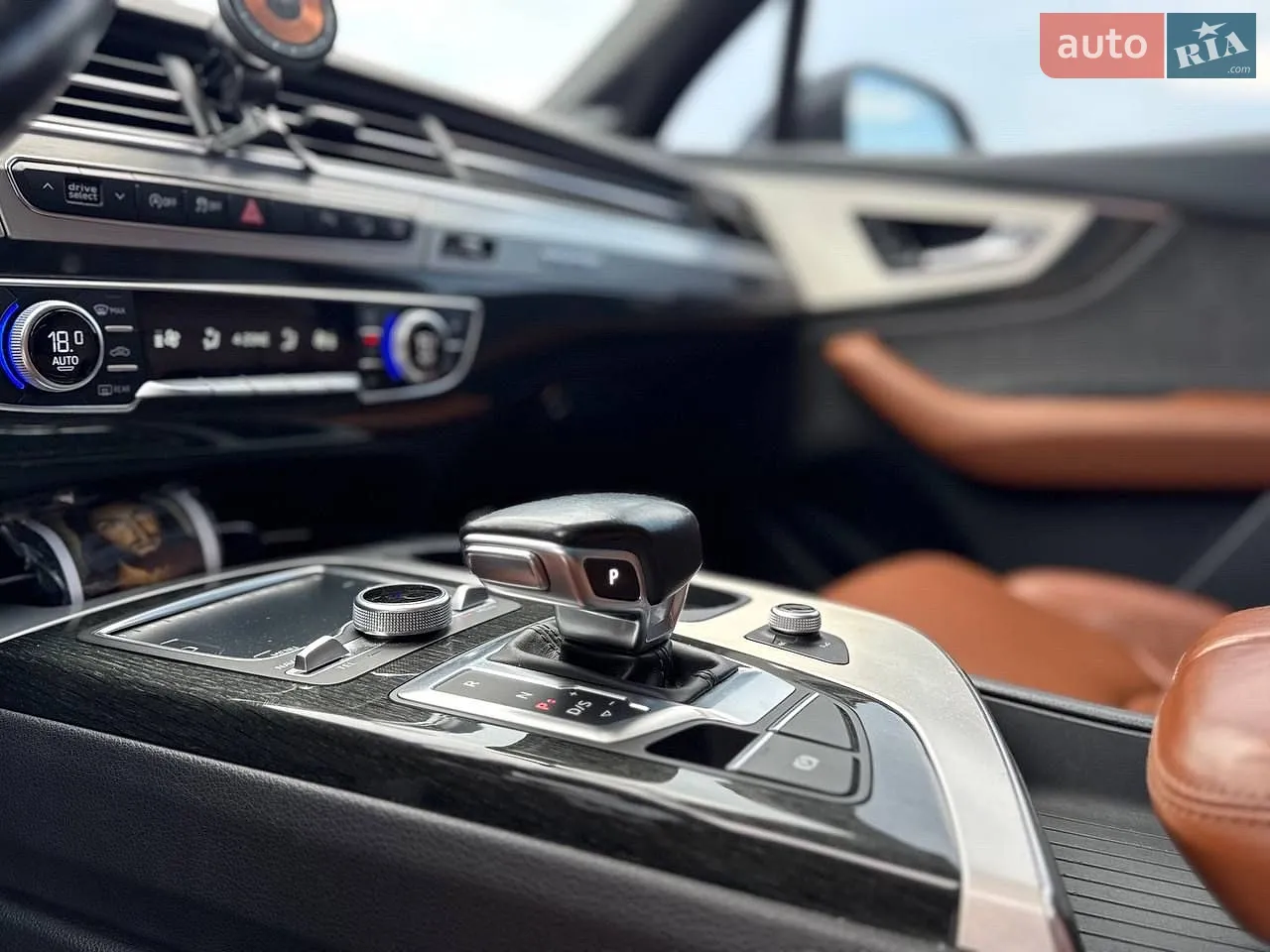 2016 Audi Q7 - мініатюра 27