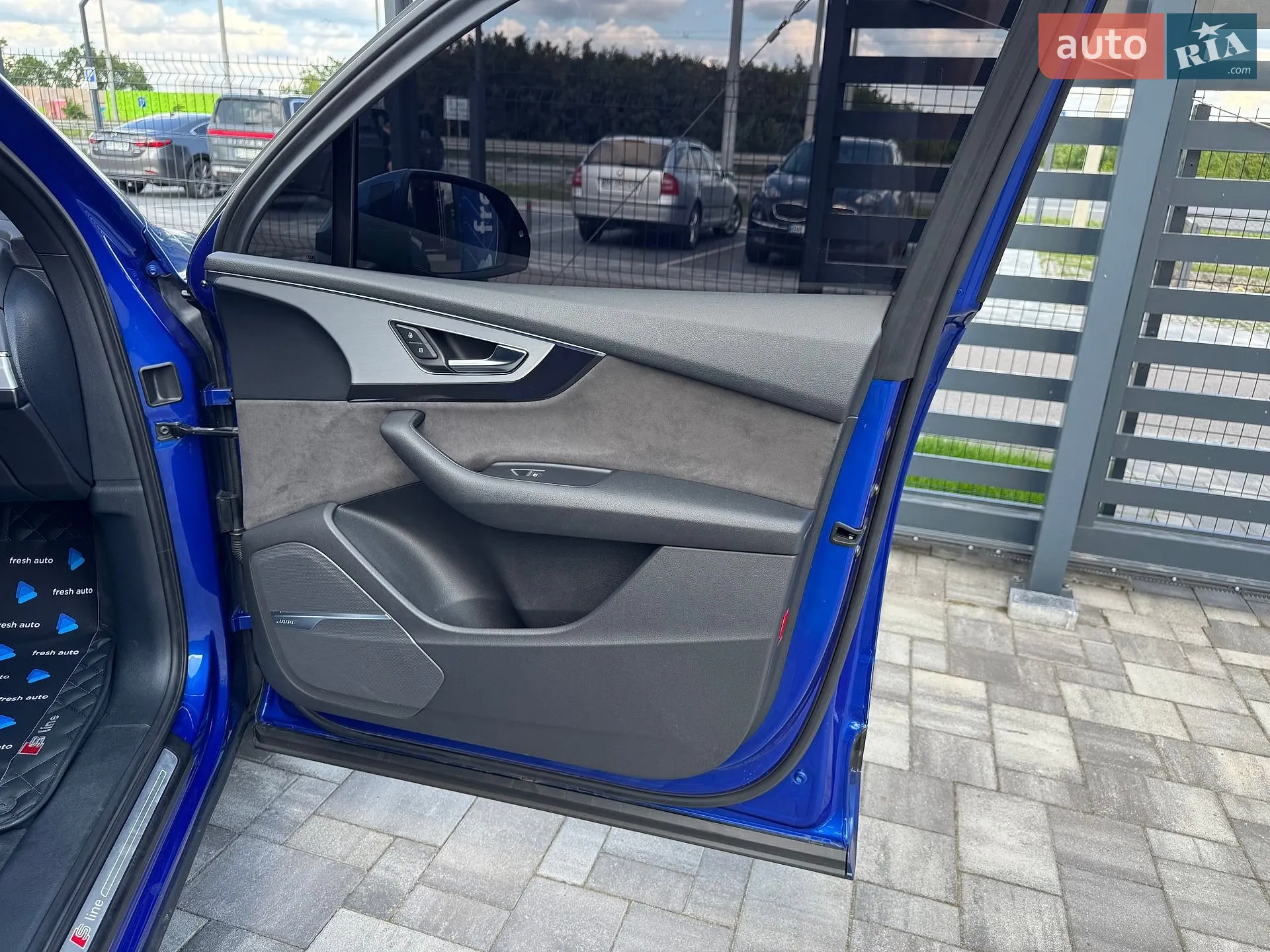 2016 Audi Q7 - мініатюра 34