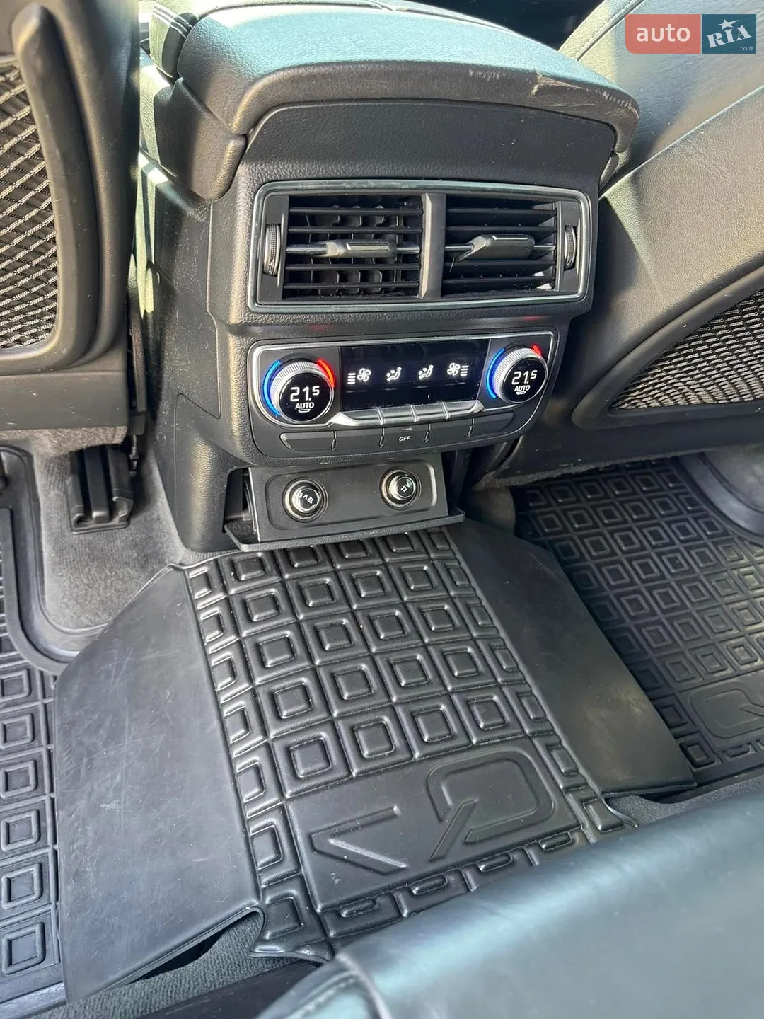 2015 Audi Q7 - мініатюра 16