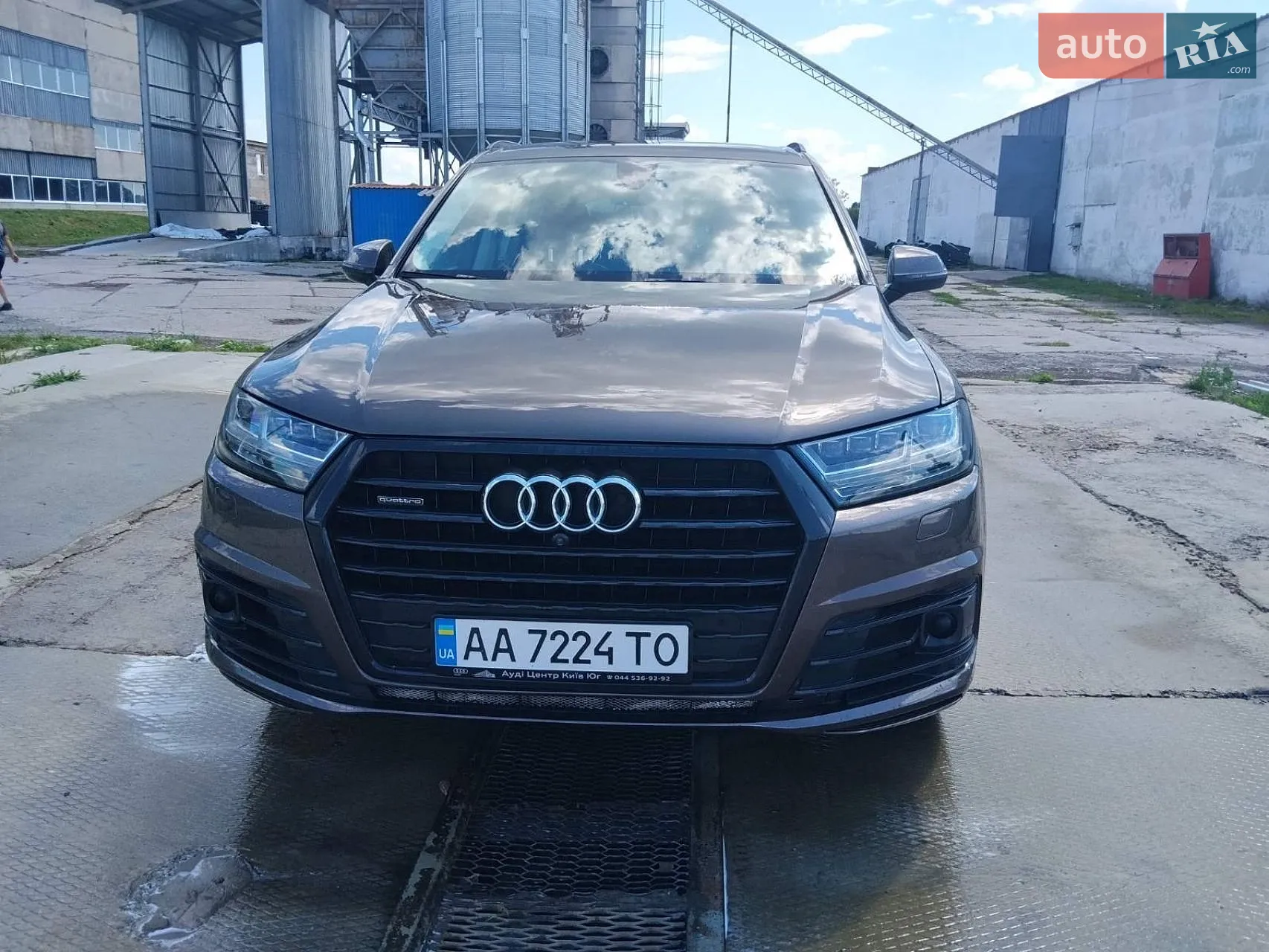 2017 Audi Q7 - мініатюра 2