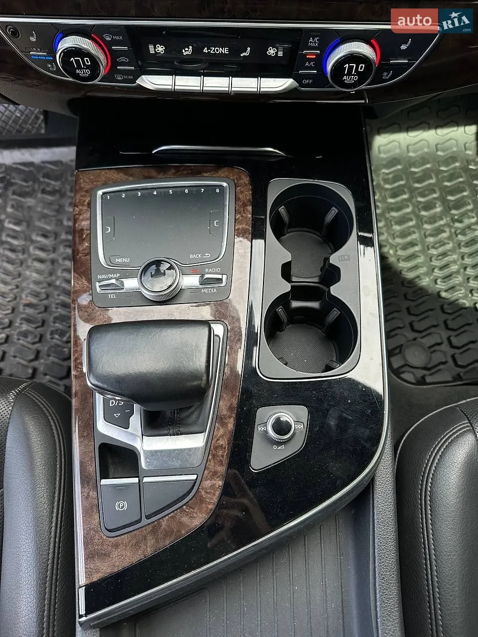 2016 Audi Q7 - мініатюра 17