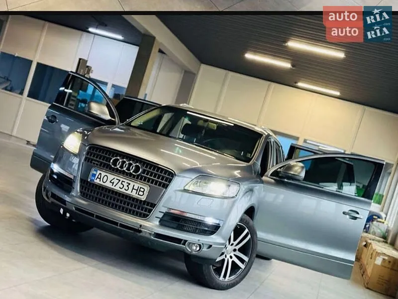 Audi Q7