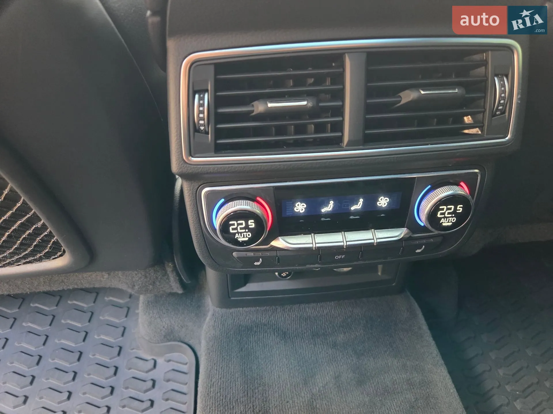 2019 Audi Q7 - мініатюра 18