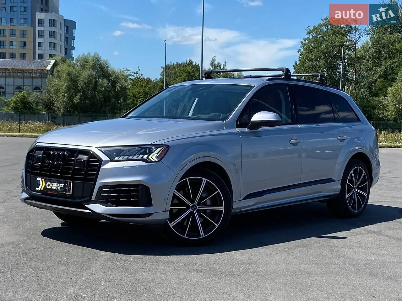 2020 Audi Q7 - фото 1
