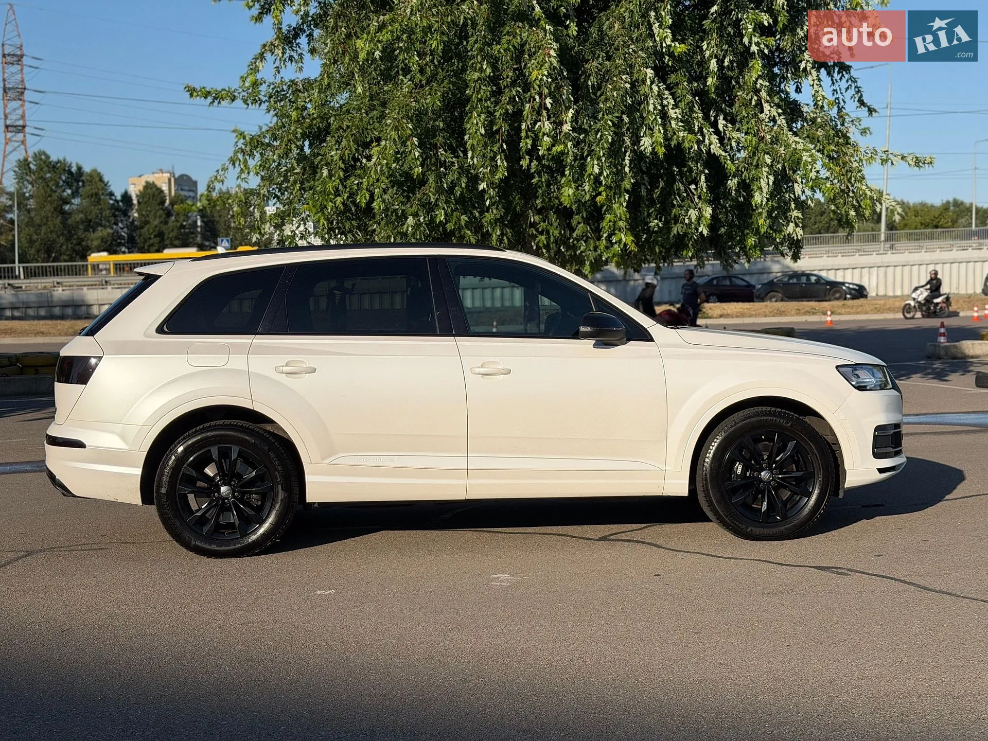2017 Audi Q7 - мініатюра 11