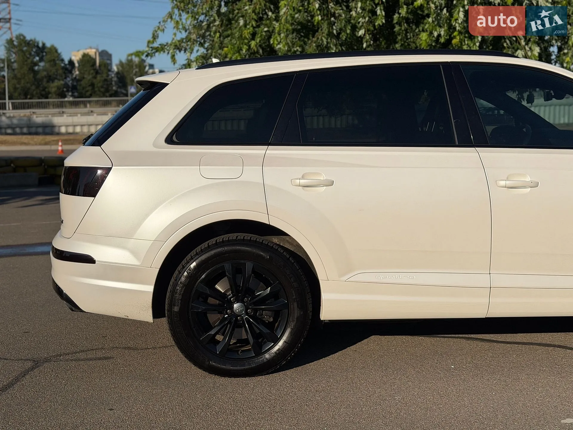 2017 Audi Q7 - мініатюра 12