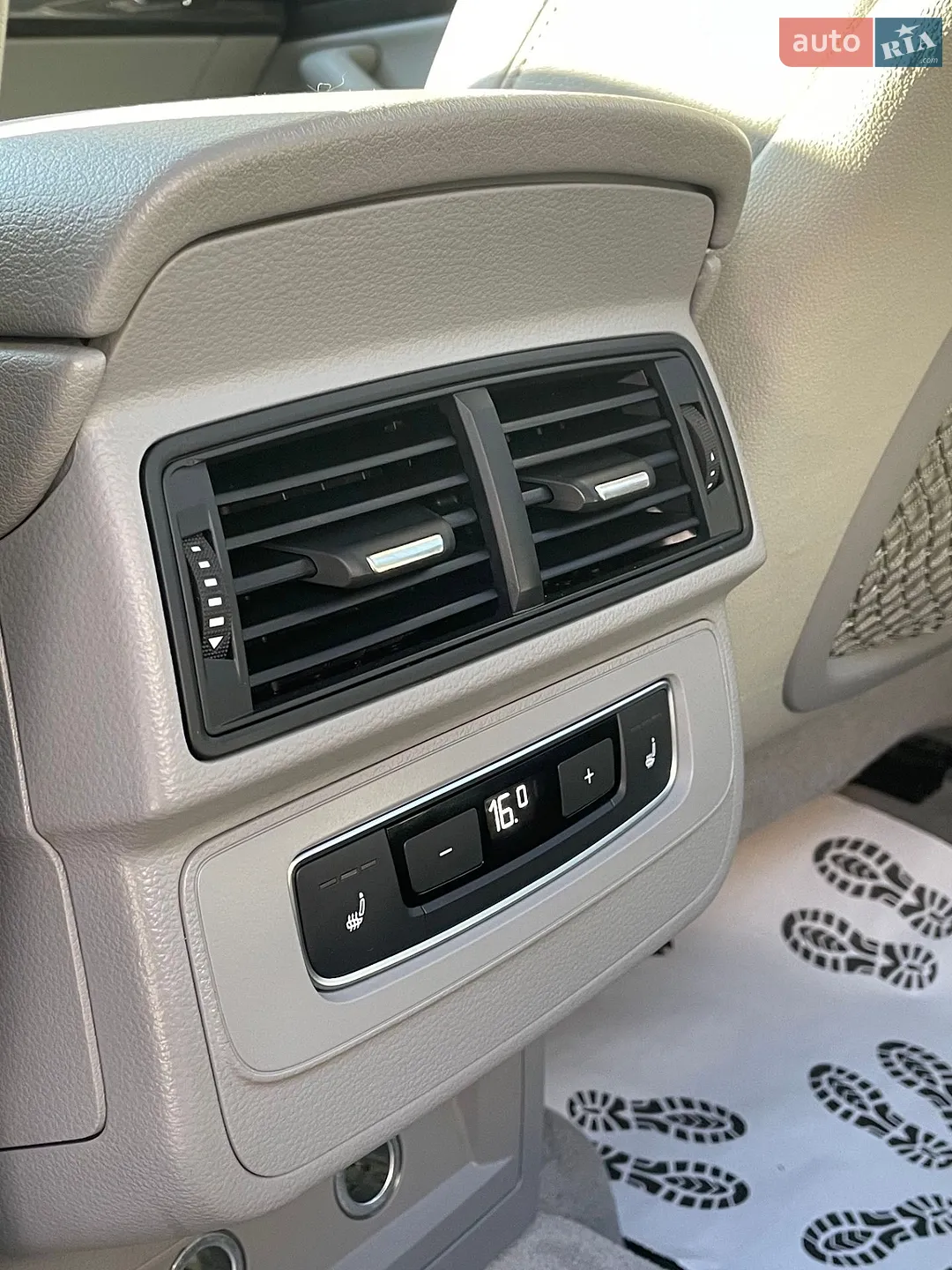 2017 Audi Q7 - мініатюра 12