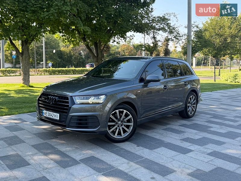 Audi Q7, фото из объявления