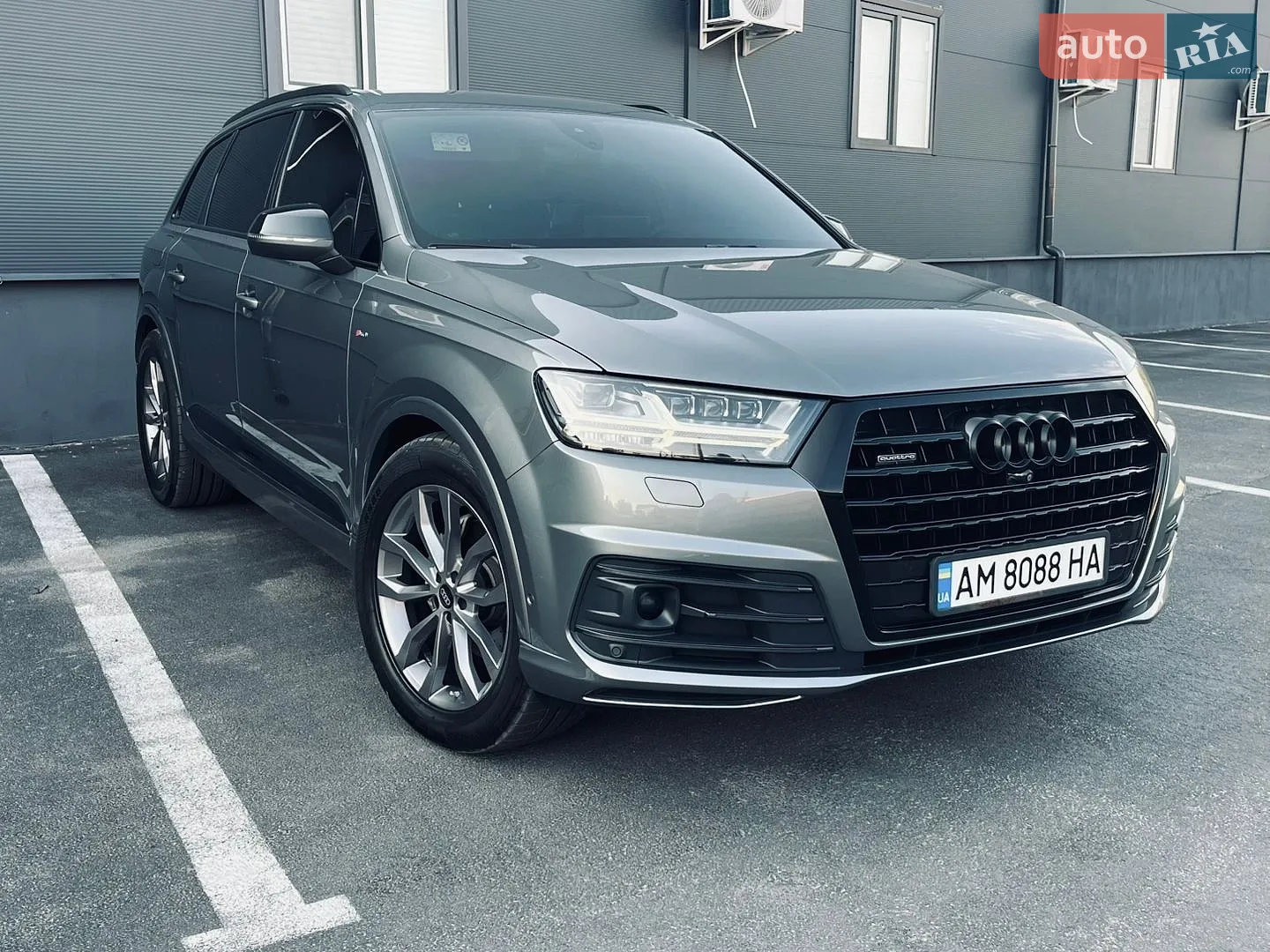 Audi Q7 2015 VIN WA1LMAFEXFD014655 фото оголошення 9 з 21
