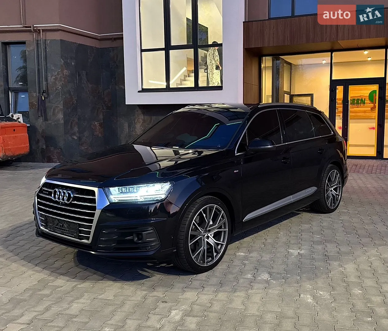 2016 Audi Q7 - мініатюра 6