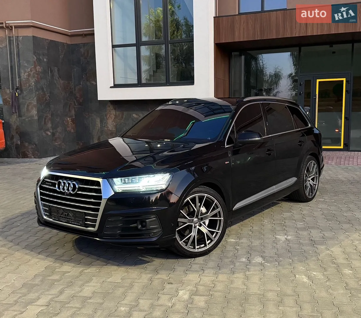 2016 Audi Q7 - фото 1