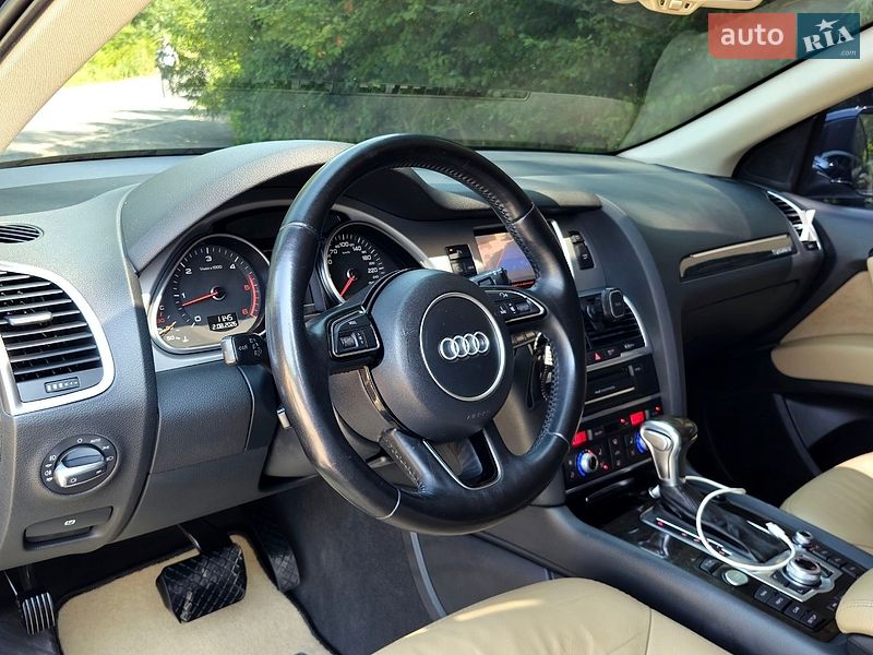Позашляховик / Кросовер Audi Q7 2013 в Івано-Франківську