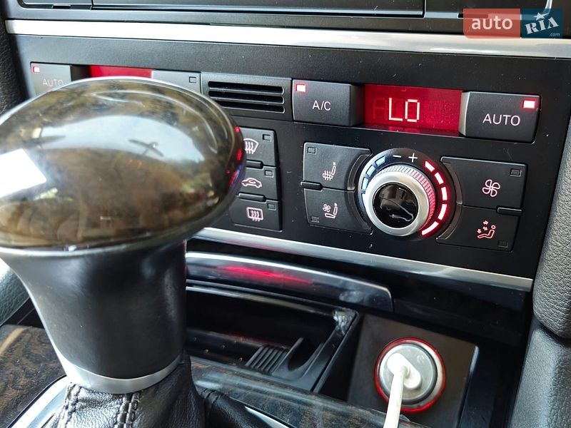 Позашляховик / Кросовер Audi Q7 2013 в Івано-Франківську