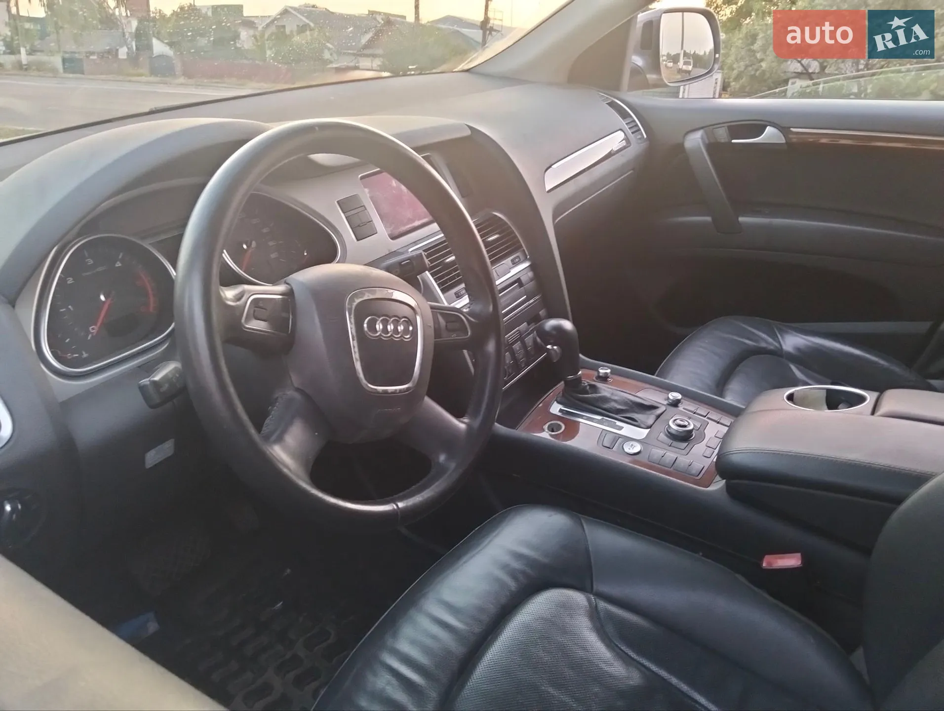 2010 Audi Q7 - мініатюра 10
