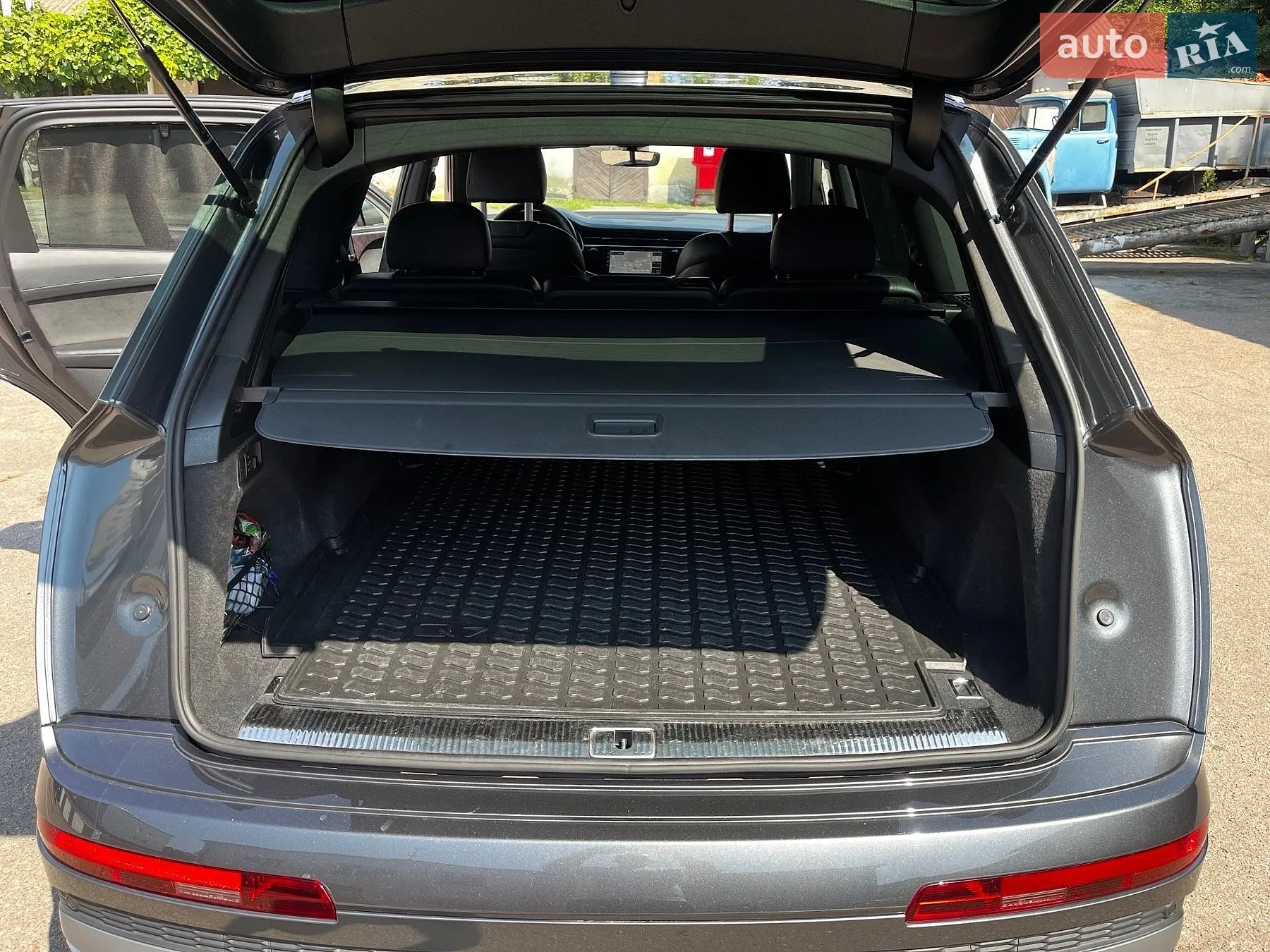 2020 Audi Q7 - мініатюра 18