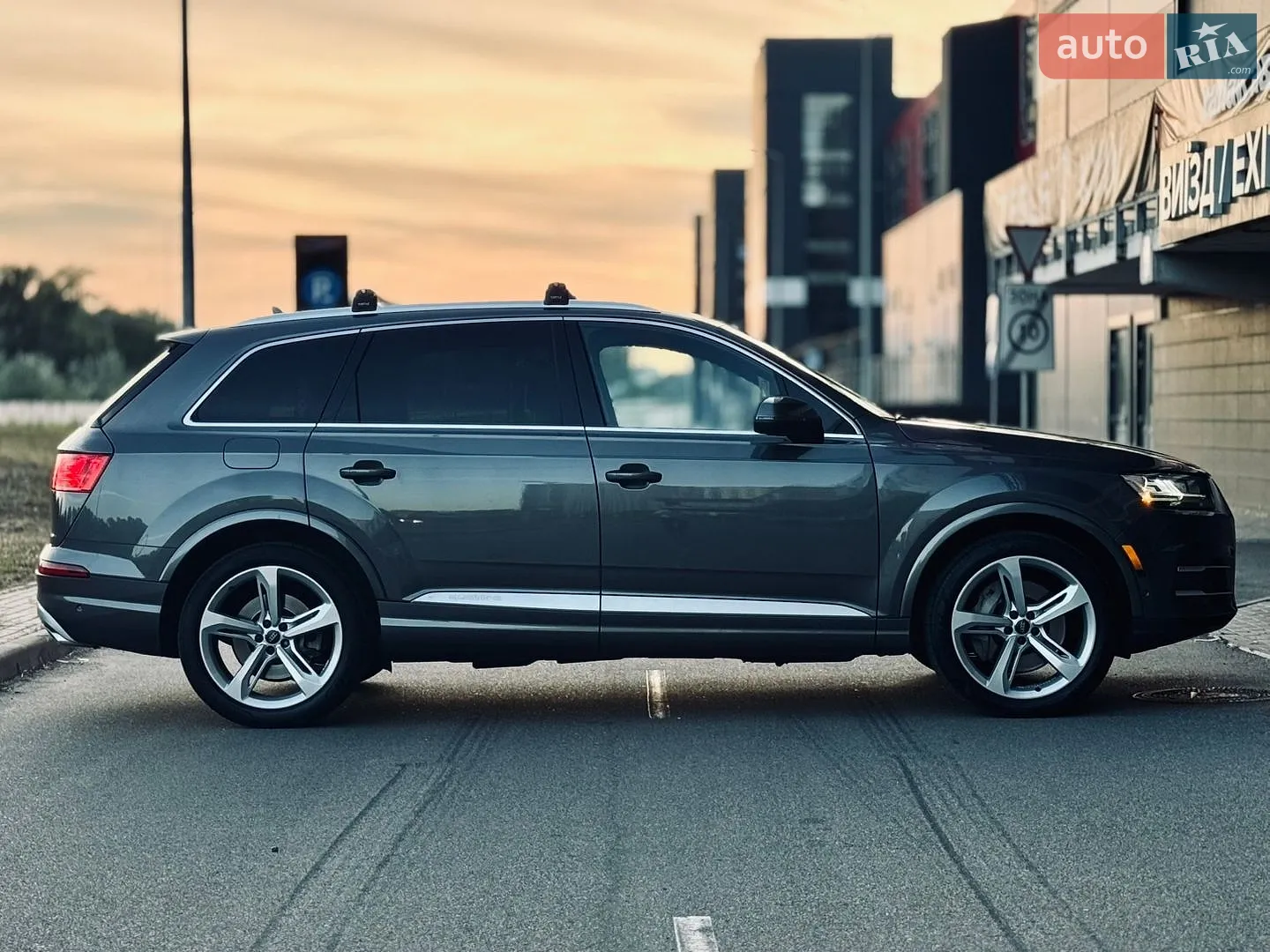 2019 Audi Q7 - мініатюра 4