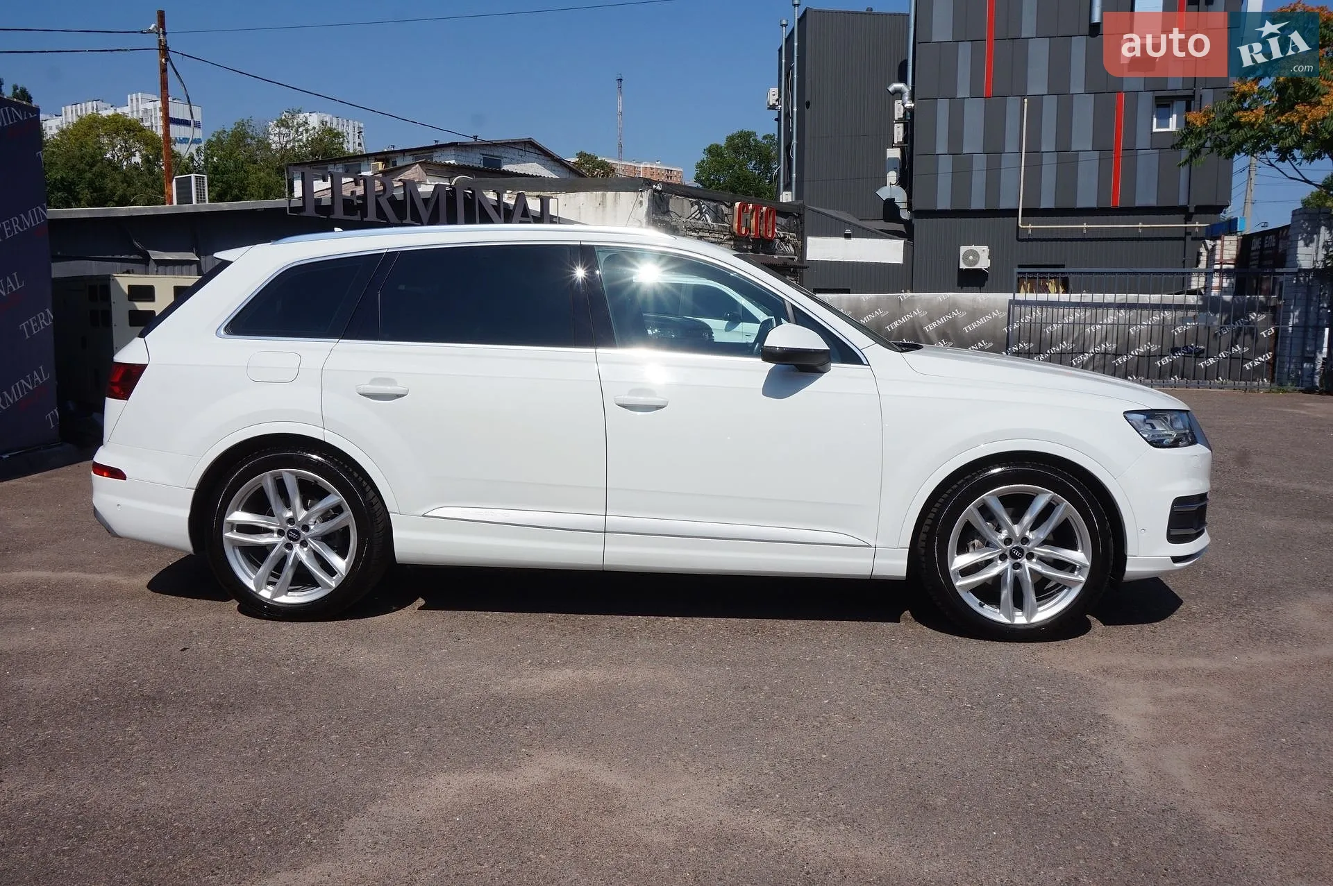 2017 Audi Q7 - мініатюра 5