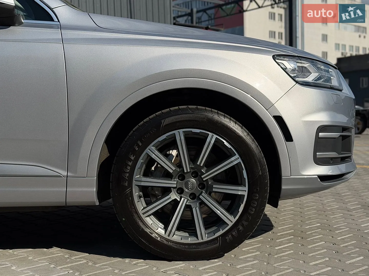 2015 Audi Q7 - мініатюра 4