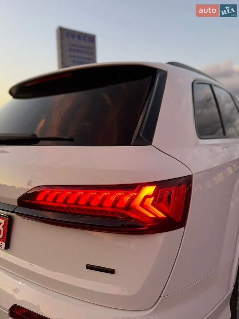2022 Audi Q7 - мініатюра 24