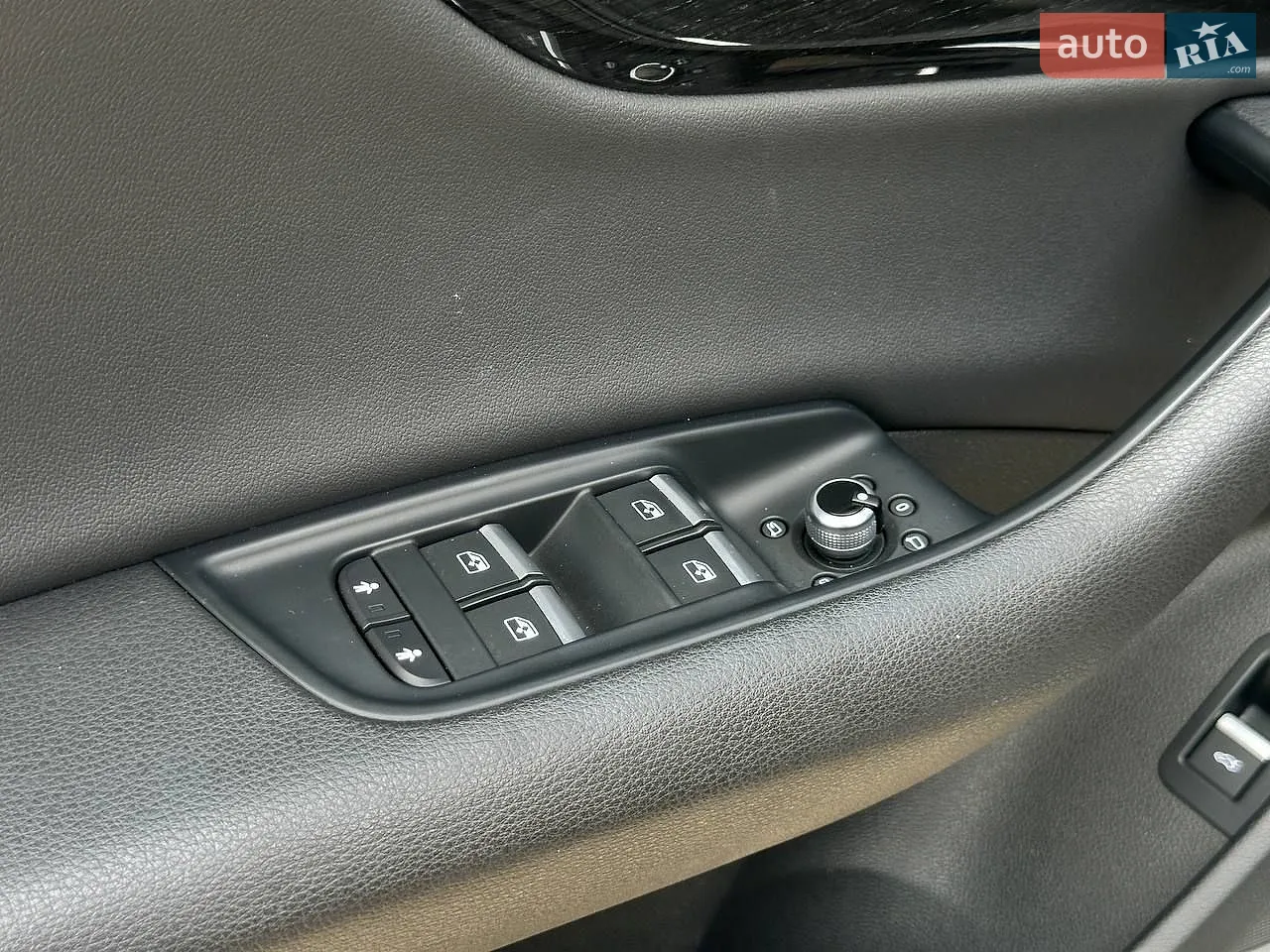 2019 Audi Q7 - мініатюра 17