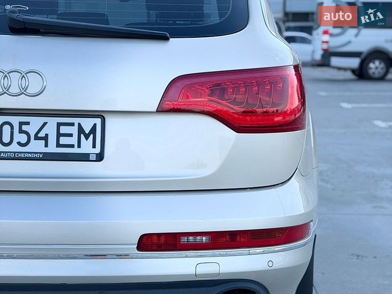 Внедорожник / Кроссовер Audi Q7 2010 в Киеве