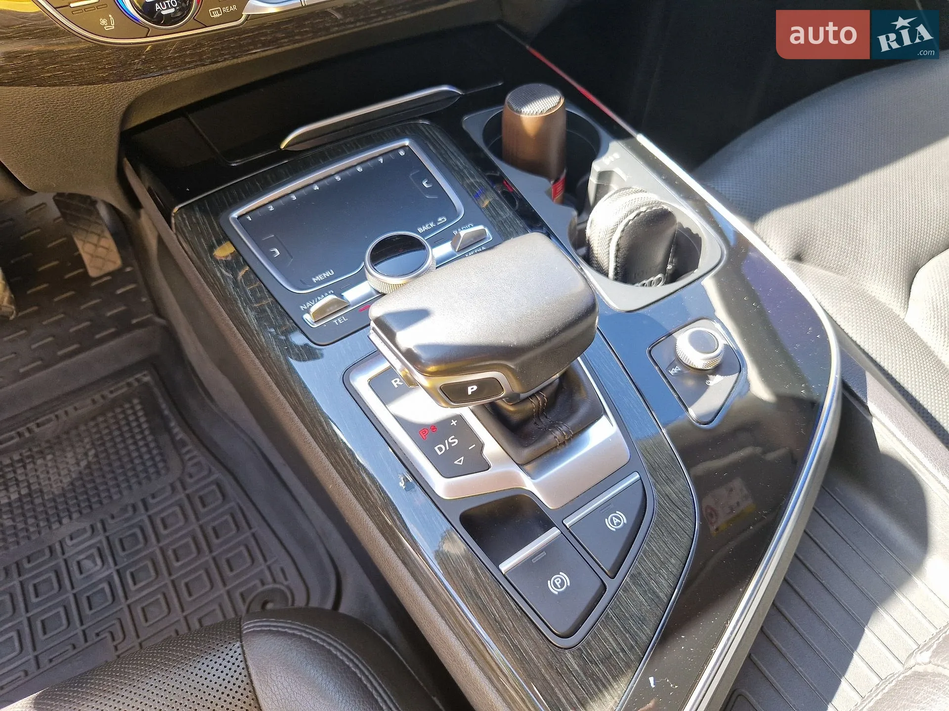 2017 Audi Q7 - мініатюра 21