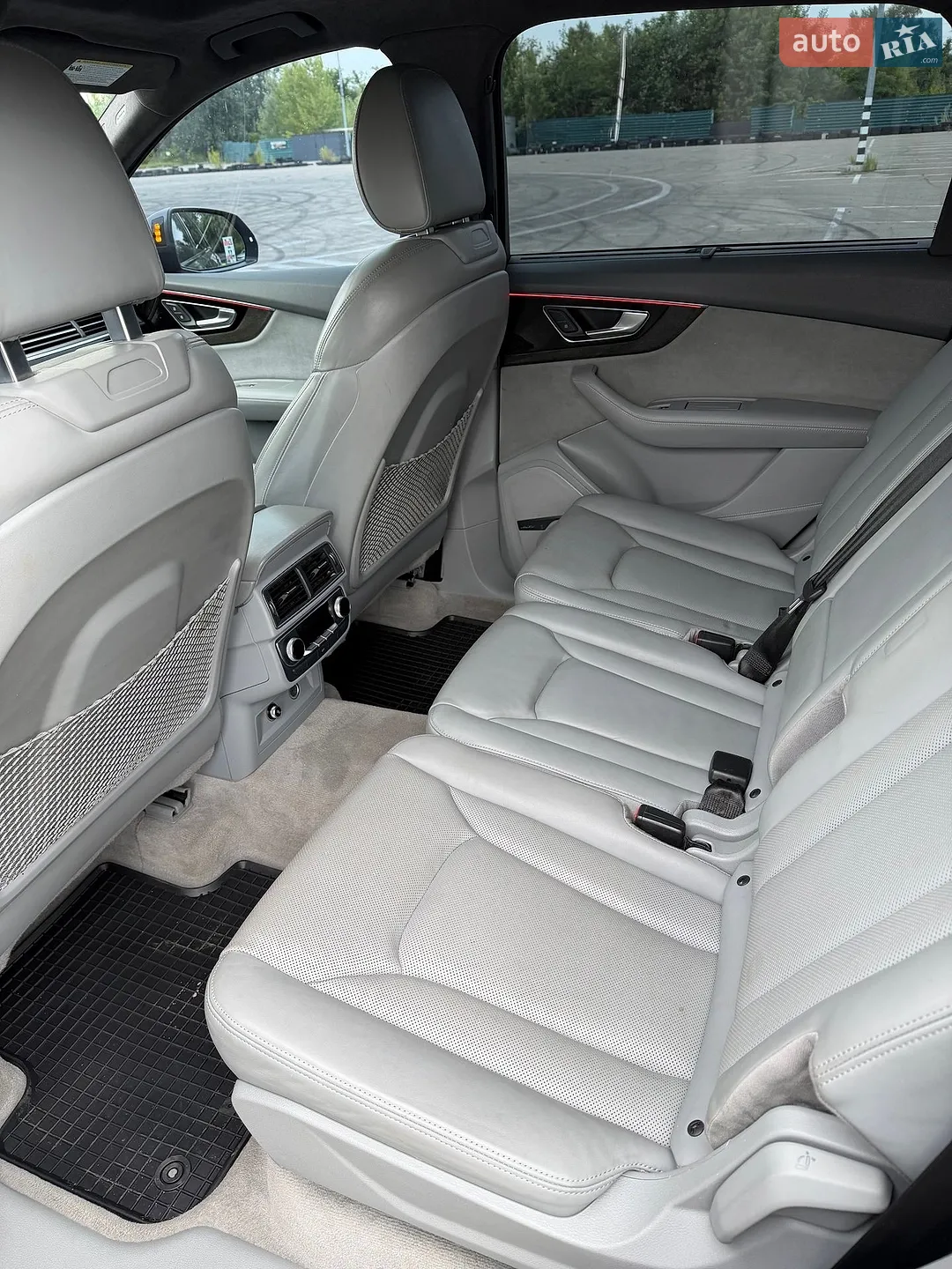 2018 Audi Q7 - мініатюра 14