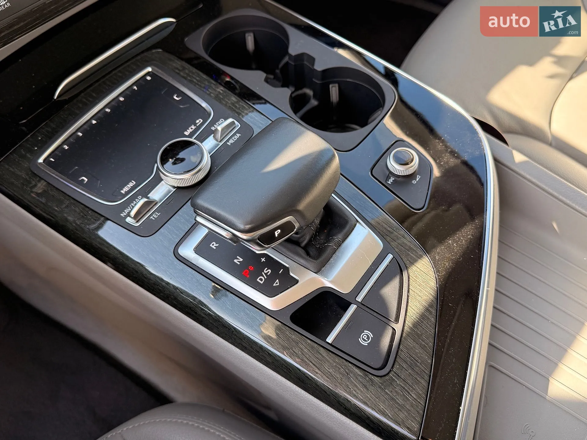 2018 Audi Q7 - мініатюра 32