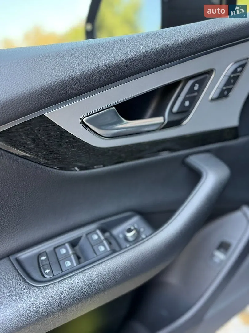 2019 Audi Q7 - мініатюра 36